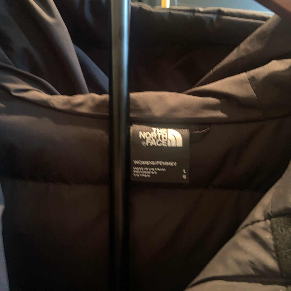 Brand new!! Women’s First Turn Down Jacket